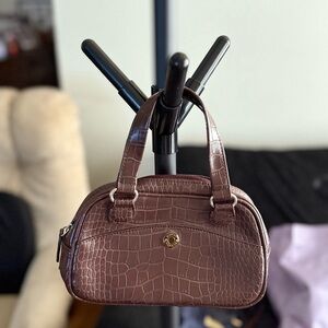 Elegant Brown Crocodile-Embossed Handbag